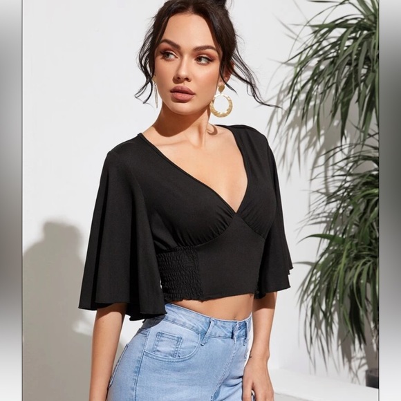 Shein, Medium Top, Black. Flowy Arms, Never worn before it is brand new! - Picture 2 of 3